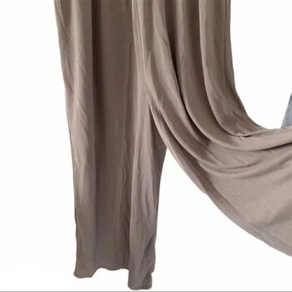 🆕 Sienna Sky Grey Jumpsuit size M - Picture 4 of 7